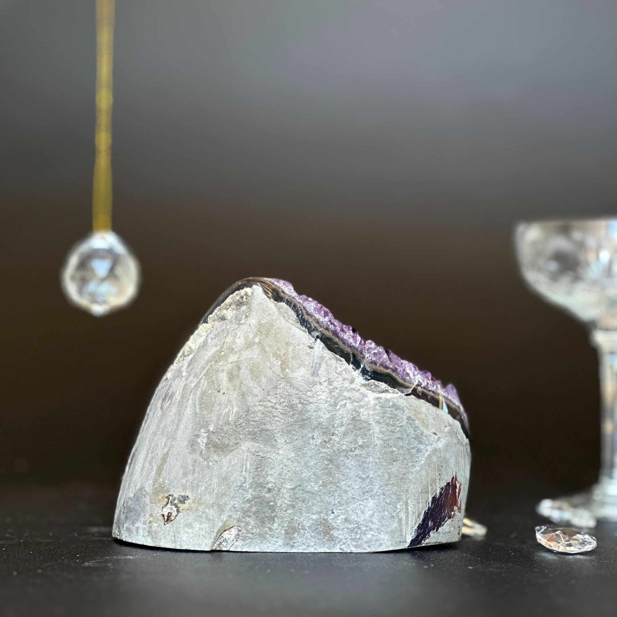 Amethyst geode Unique raw crystal cluster - New Age Realms