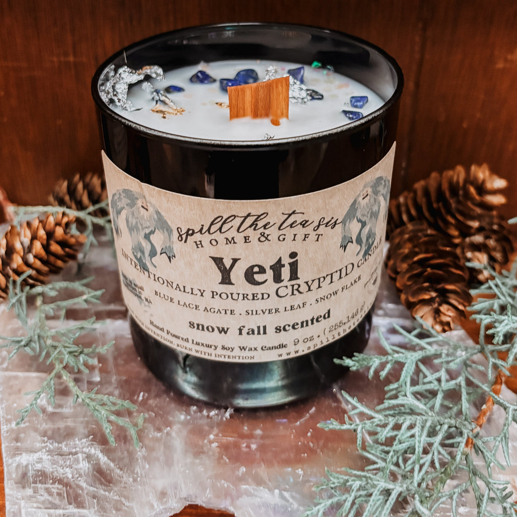 Vela de intención Yeti | Vela de invierno de pino escarchado
