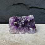 Flat amethyst, Unique raw crystal cluster - New Age Realms