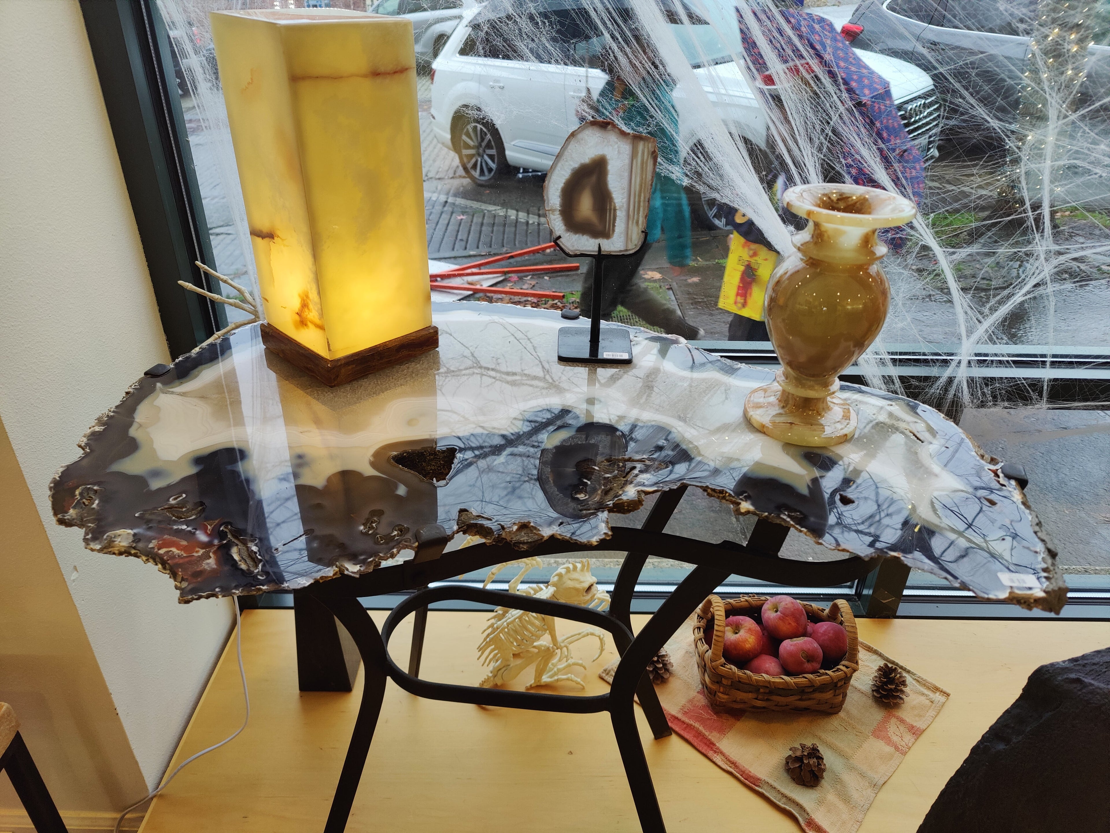 Agate Slab End Table - New Age Realms