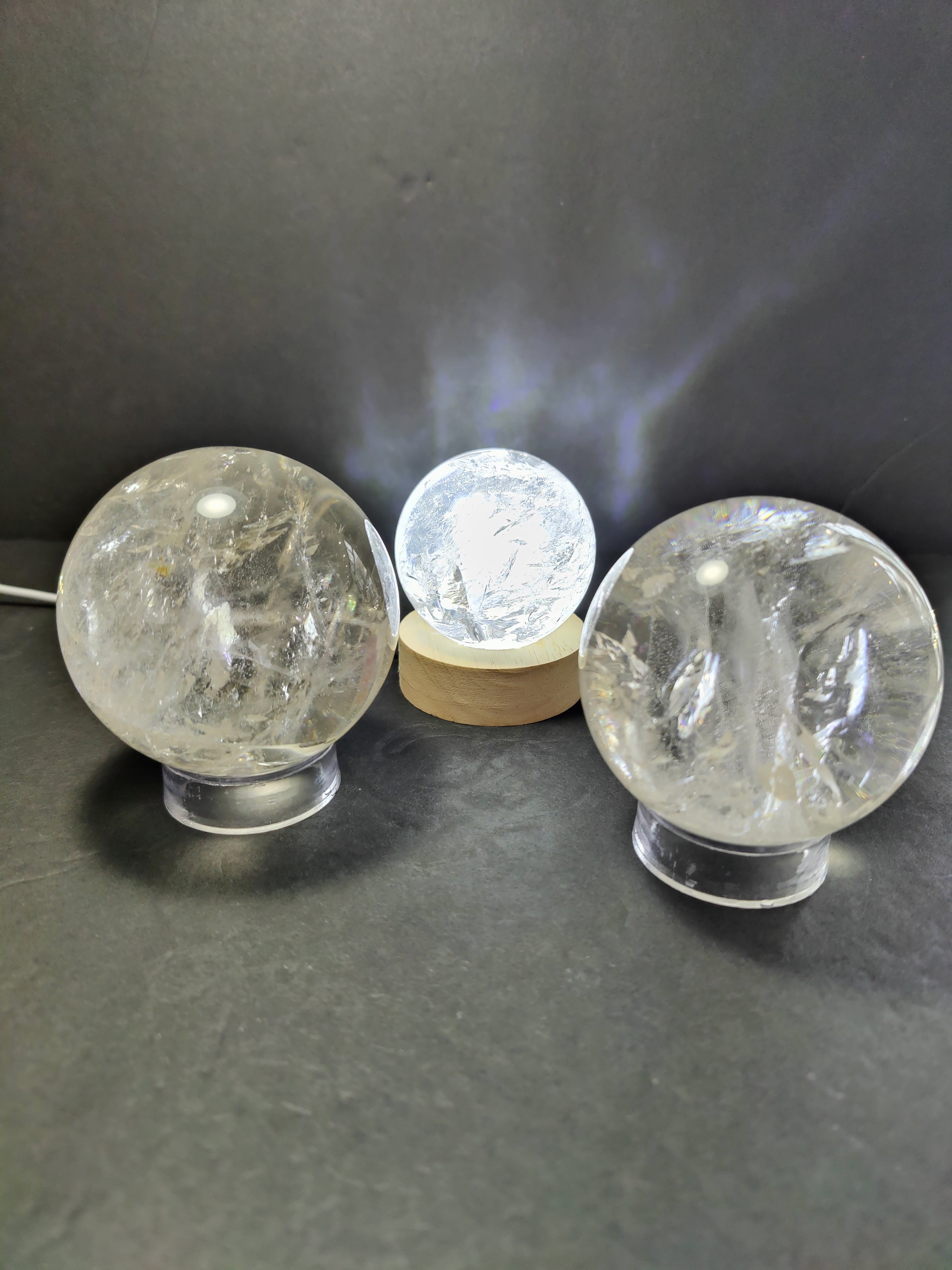 Clear Quartz Polished Sphere Sculpture (Extra Quality) - New Age Realms
