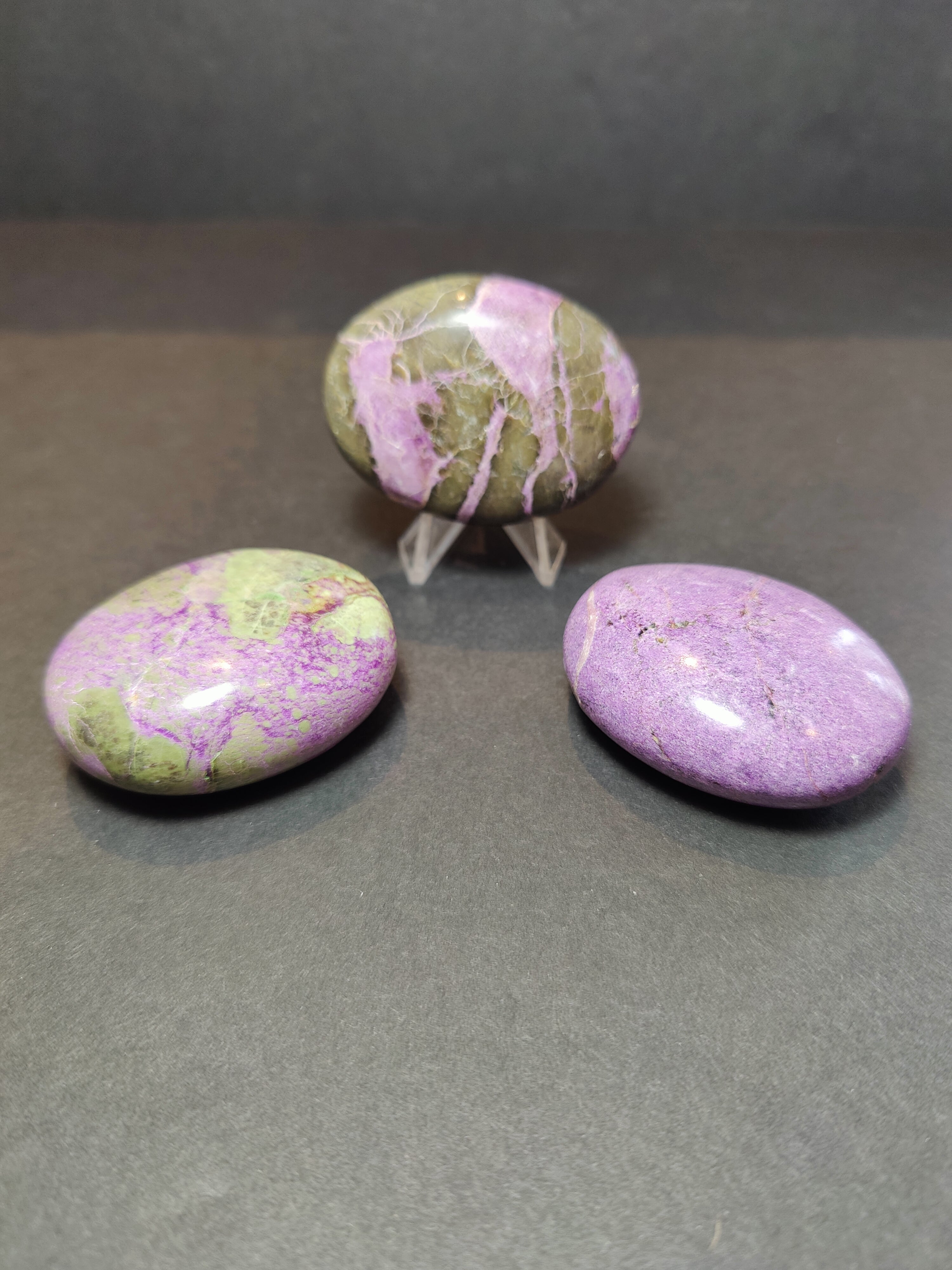 Atlantisite (Stichtite & Serpentine) Polished Heart & Palmstone Sculpture - New Age Realms