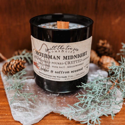 Vela de intención Mothman | Vela de soja críptido de cedro y azafrán