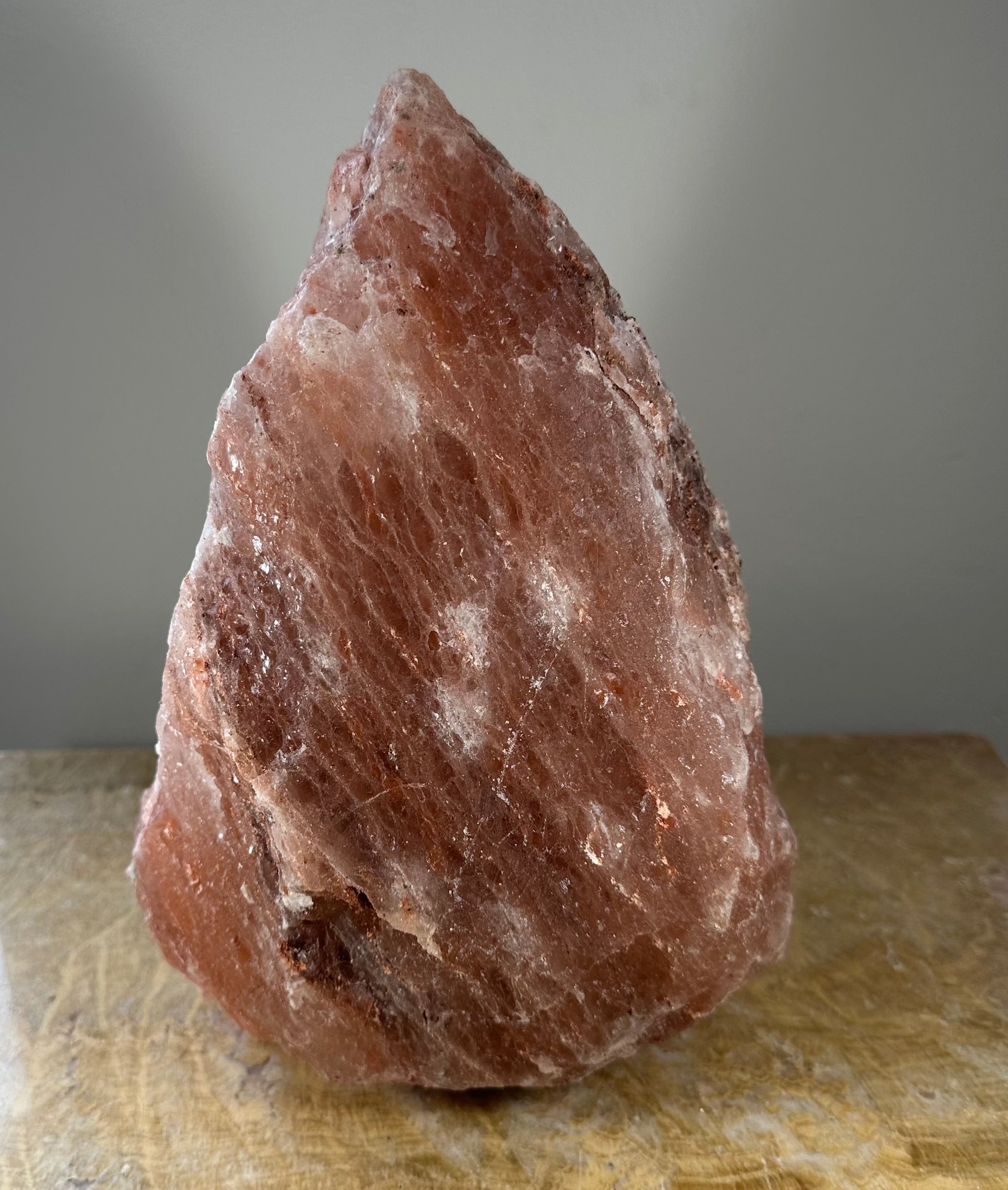 Himalayan Pink Salt Lamp - New Age Realms