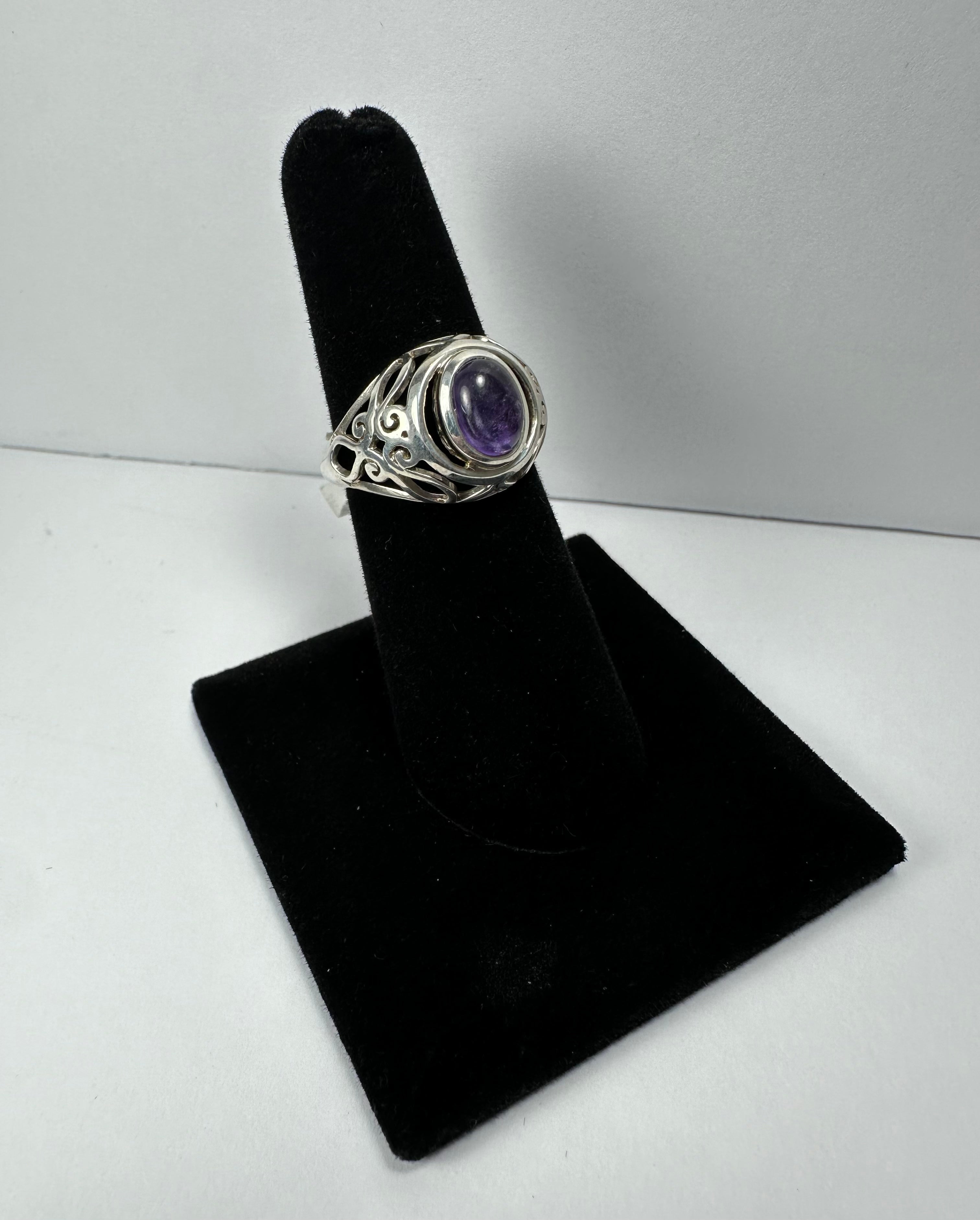 Amethyst Ring - Size 6 - New Age Realms