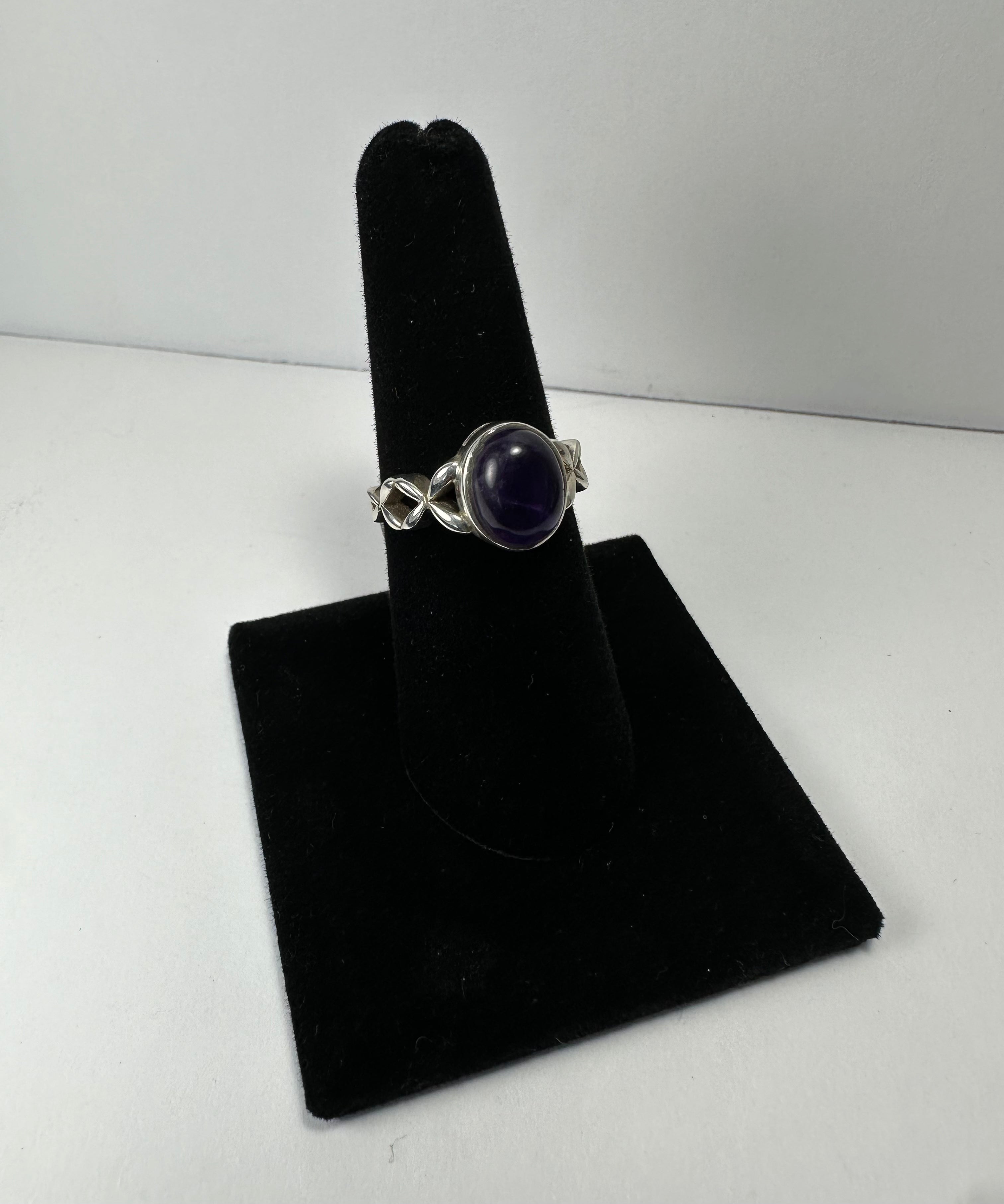 Amethyst Ring - Size 7 - New Age Realms