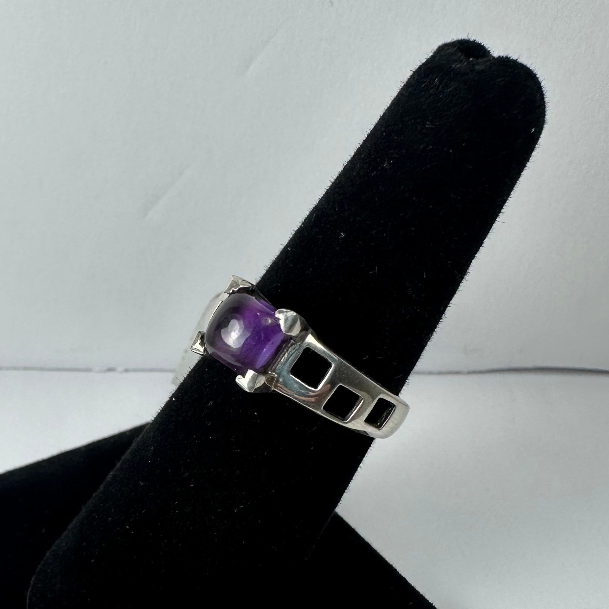 Amethyst Ring - Size 6.5 - New Age Realms