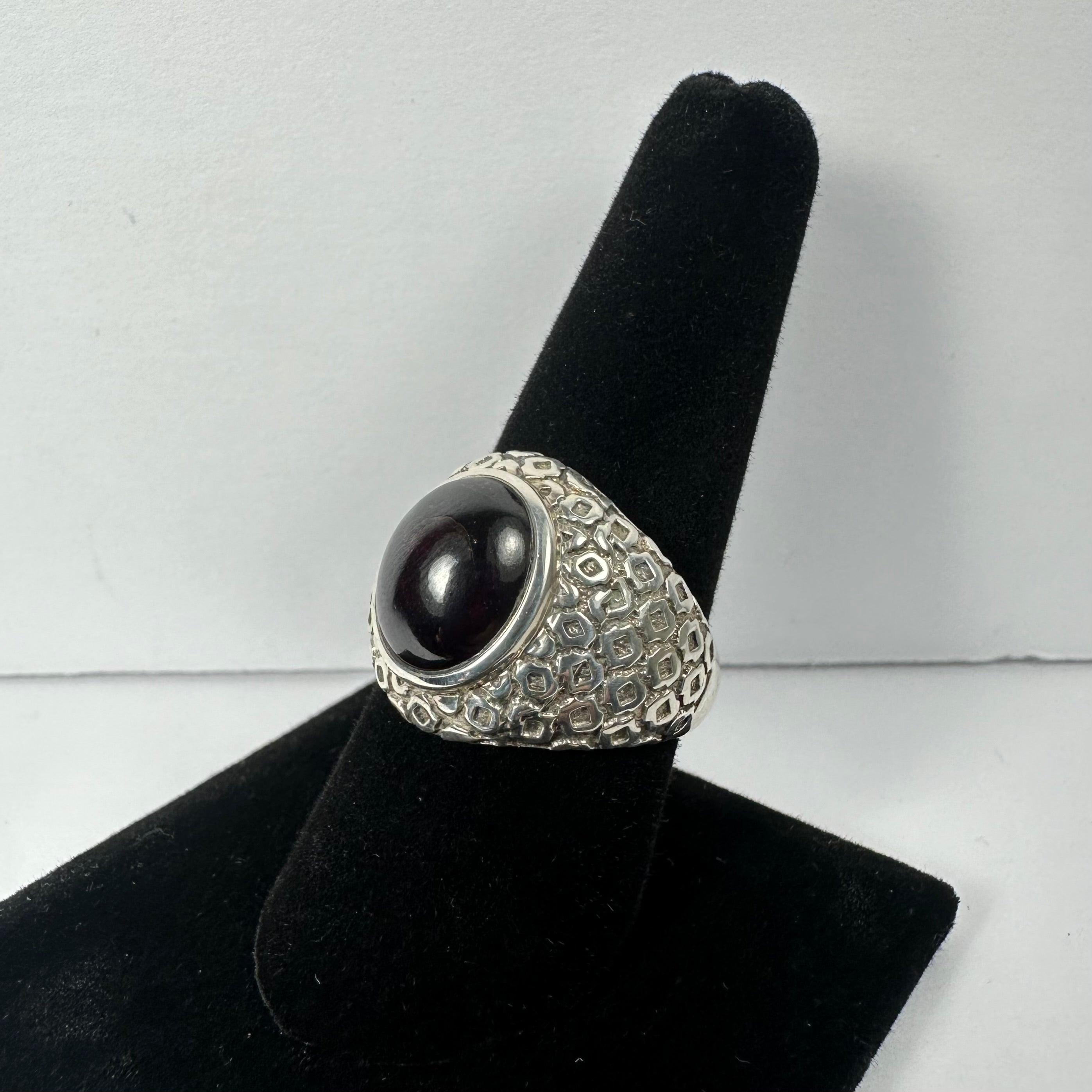 Garnet Ring - Size 8.5 - New Age Realms