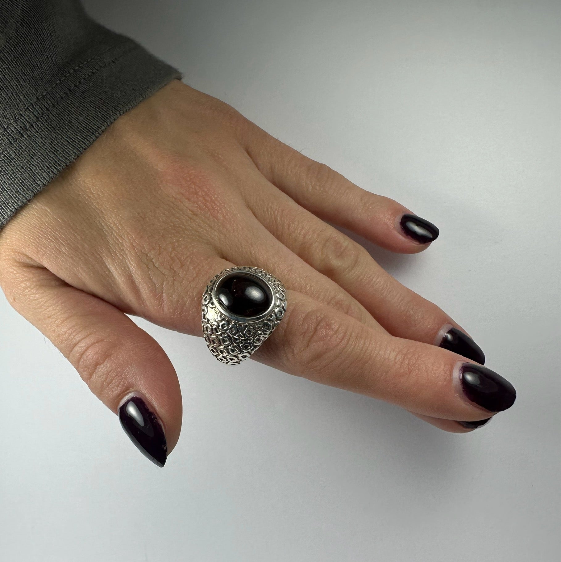 Garnet Ring - Size 8.5 - New Age Realms