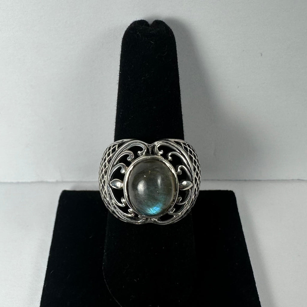 Labradorite Ring - Size 8.5 - New Age Realms