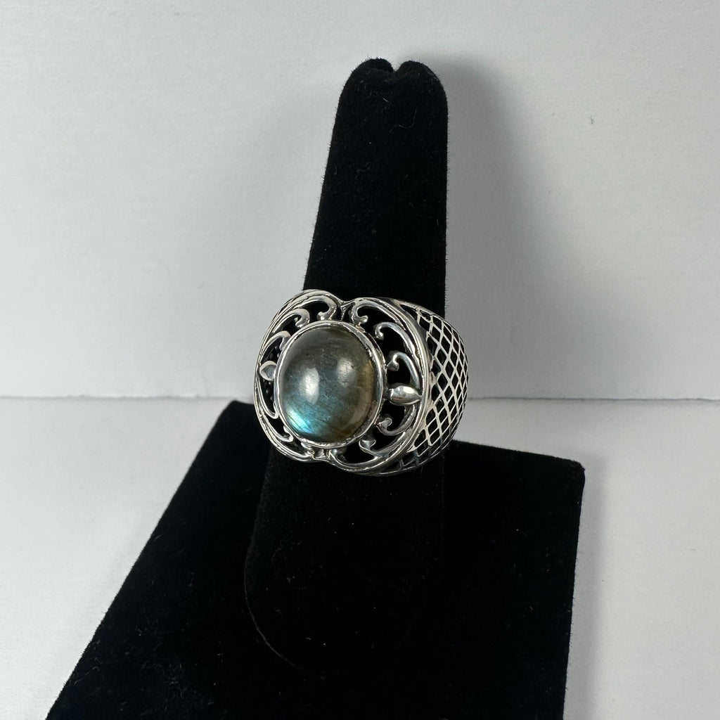 Labradorite Ring - Size 8.5 - New Age Realms