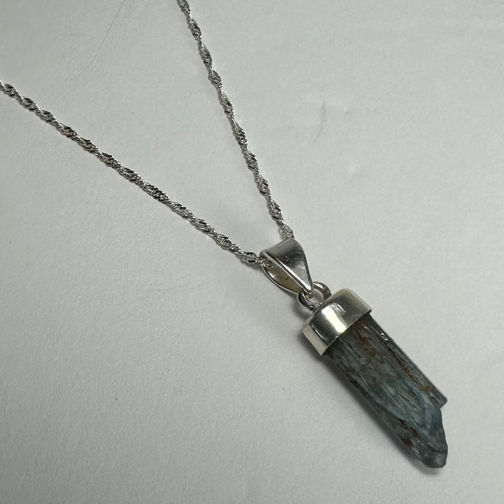 Natural Aquamarine Beryl Pendnat - New Age Realms