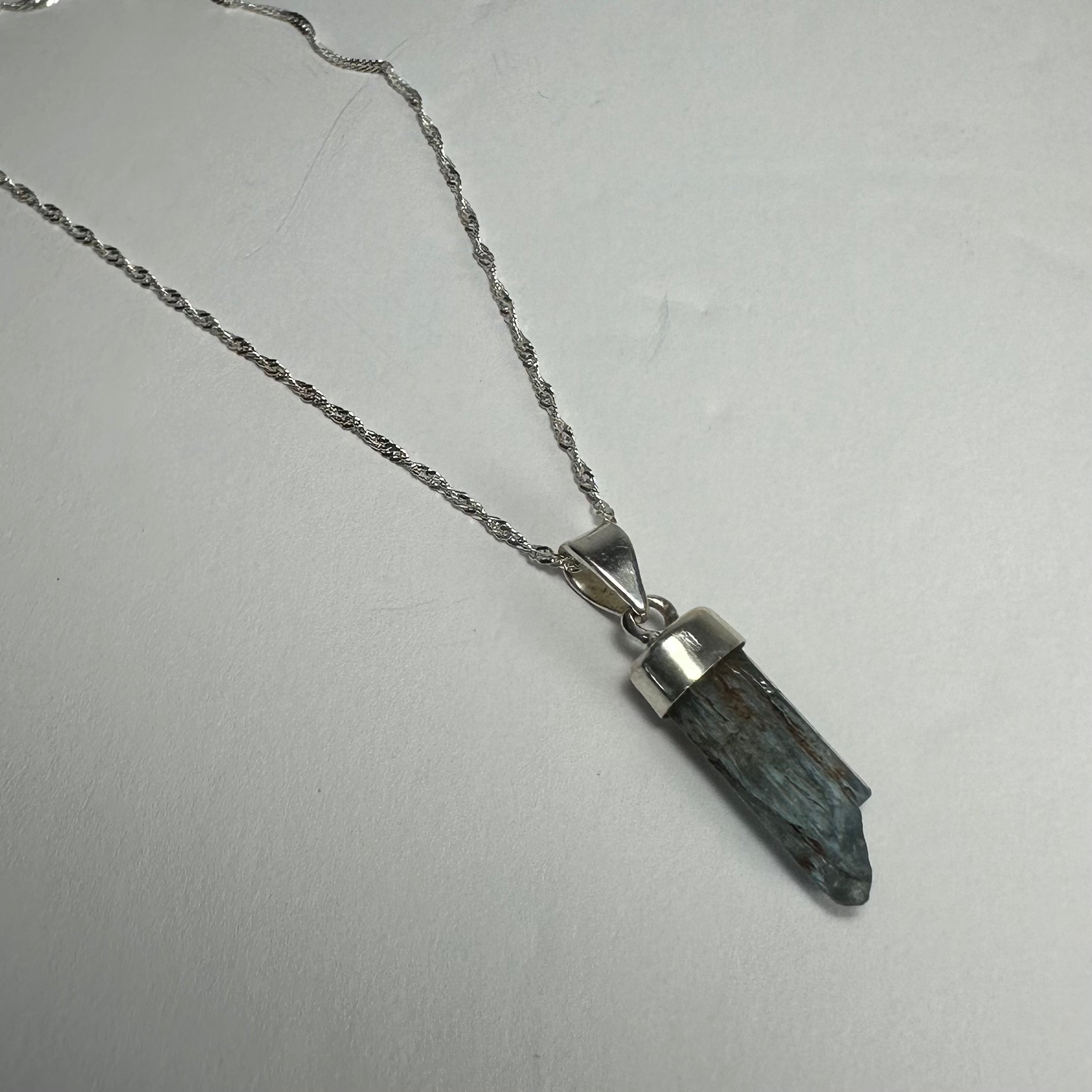 Natural Aquamarine Beryl Pendnat - New Age Realms