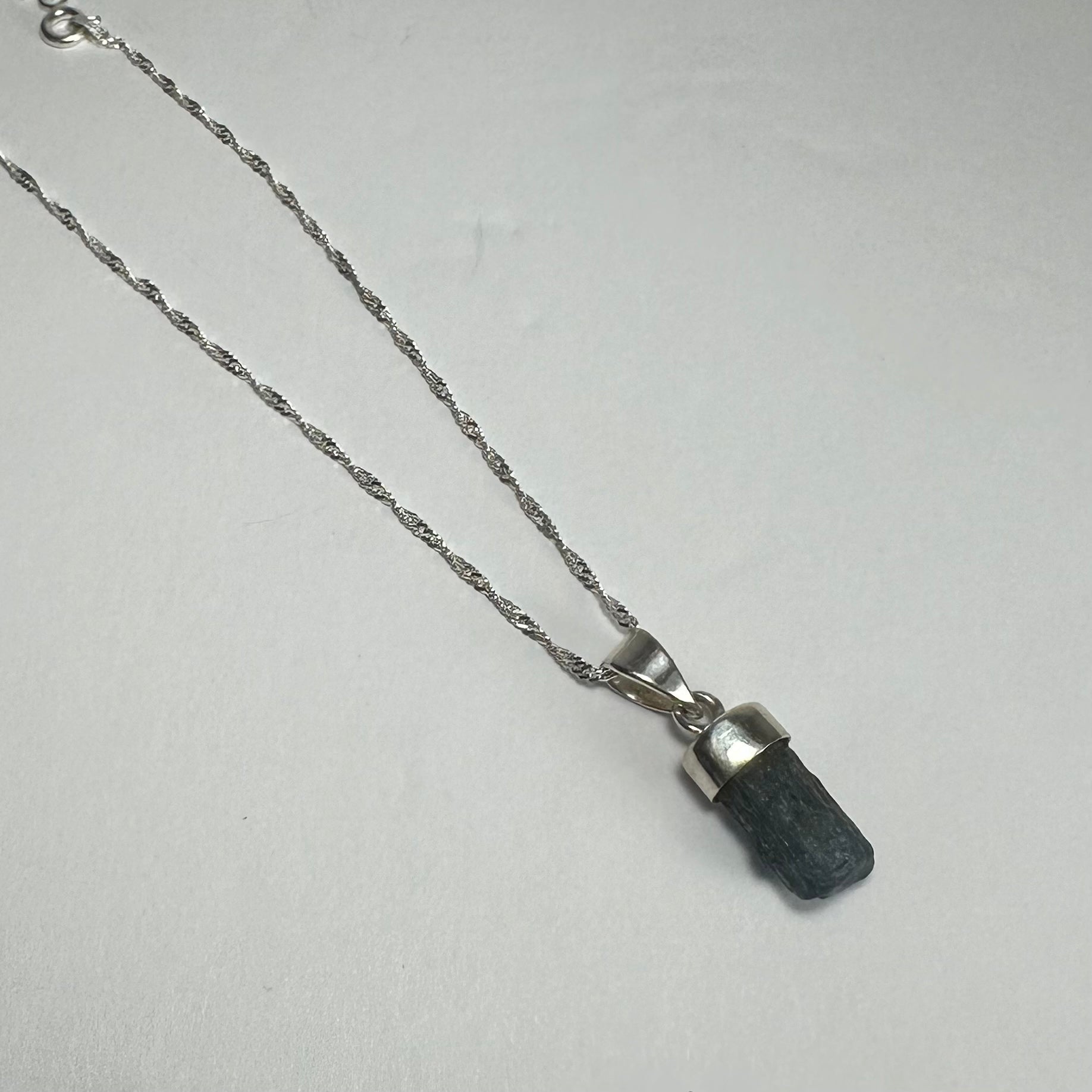 Natural Aquamarine Beryl Pendnat - New Age Realms
