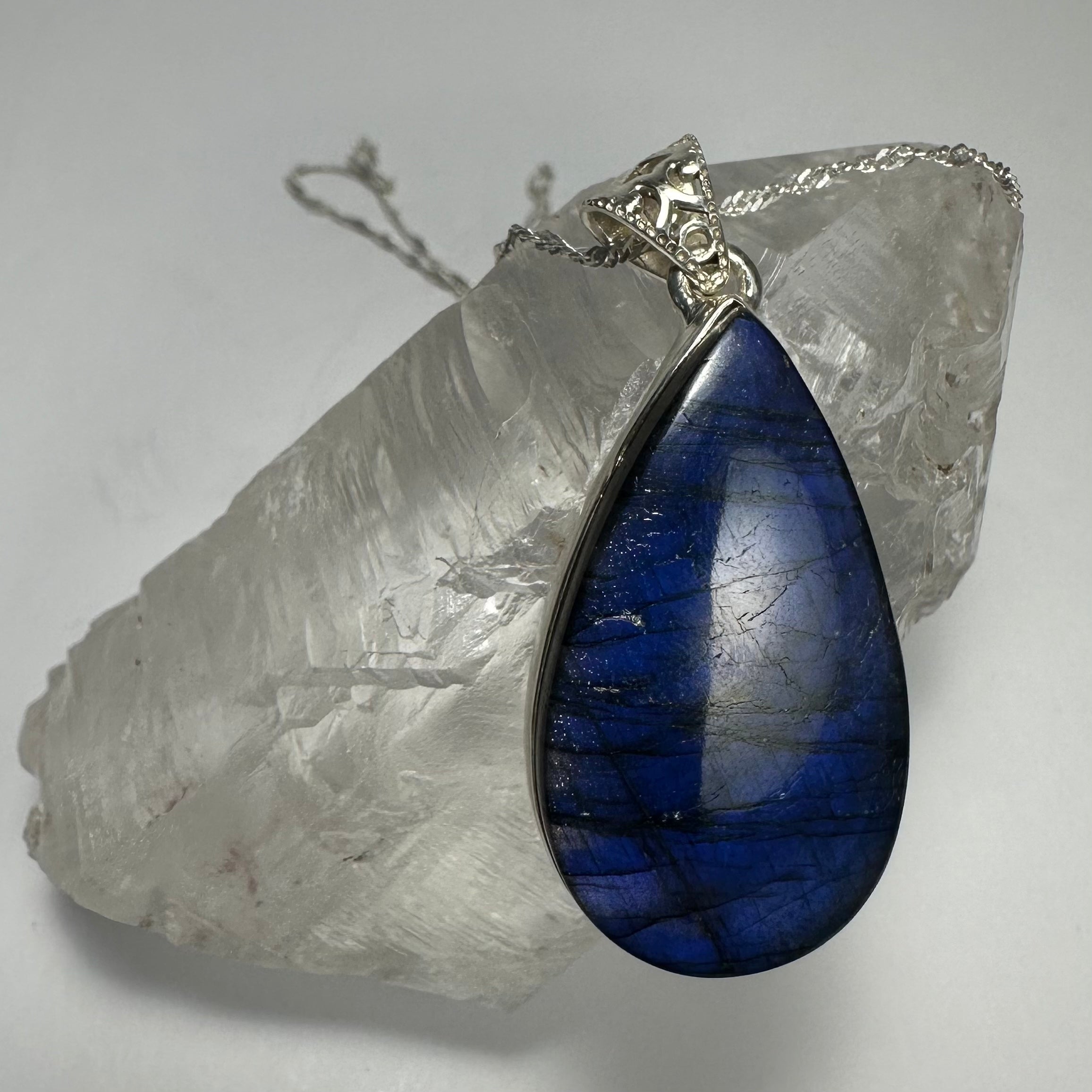 Labradorite Teardrop Pendant - New Age Realms