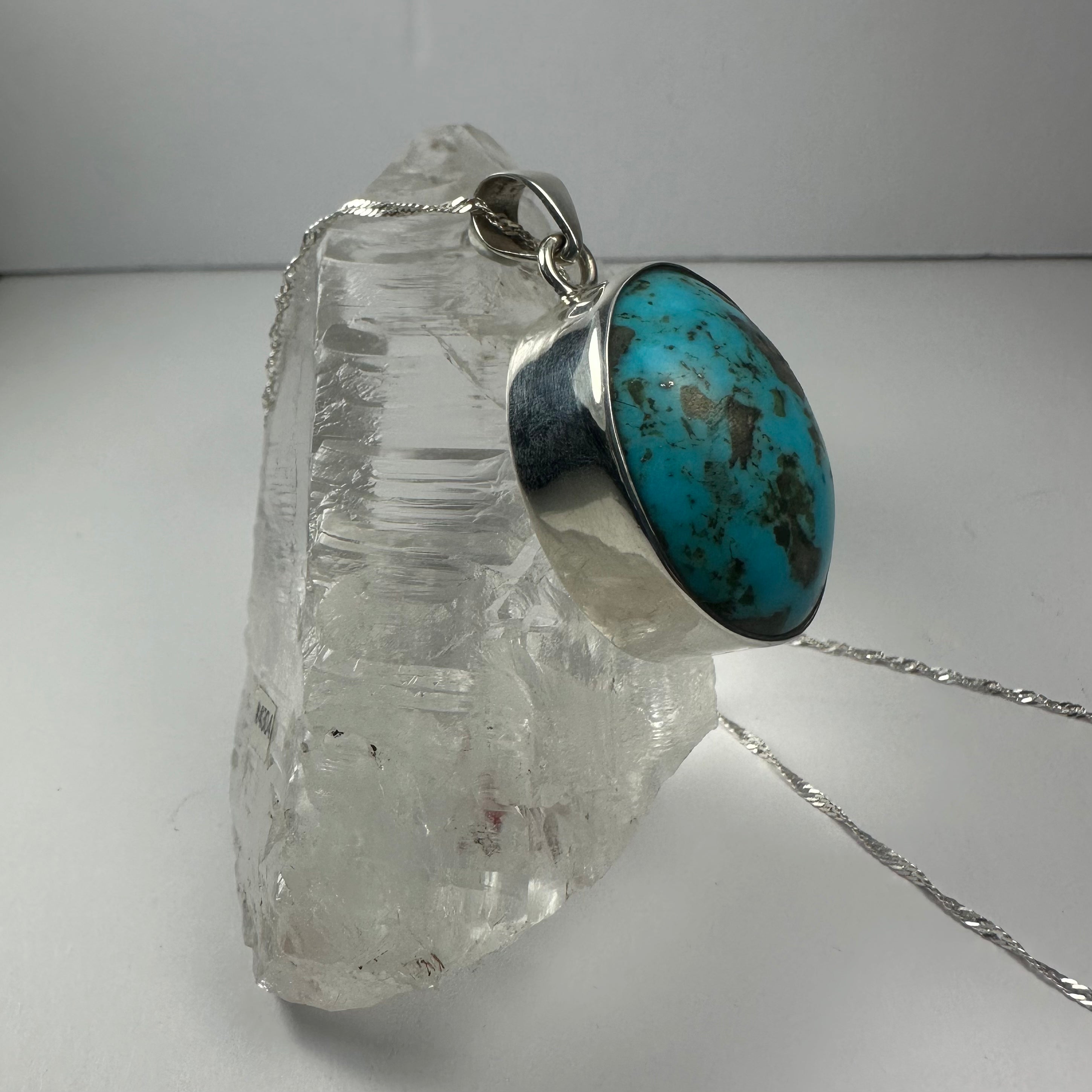 Turquoise Pendant - New Age Realms