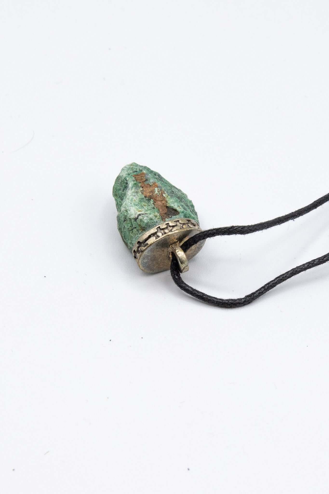Aventurine Crystal Necklace - New Age Realms