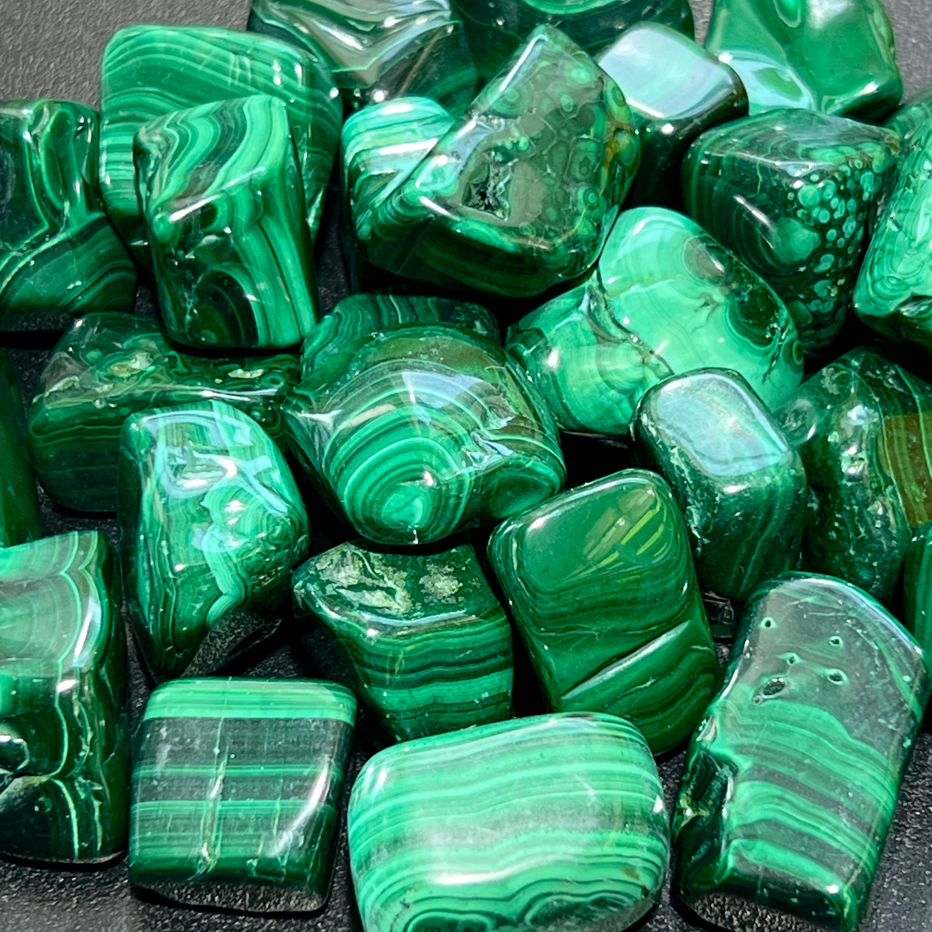 Malachite Tumbled (3 Pcs) Polished Natural Gemstones Healing Crystals And Stones - New Age Realms