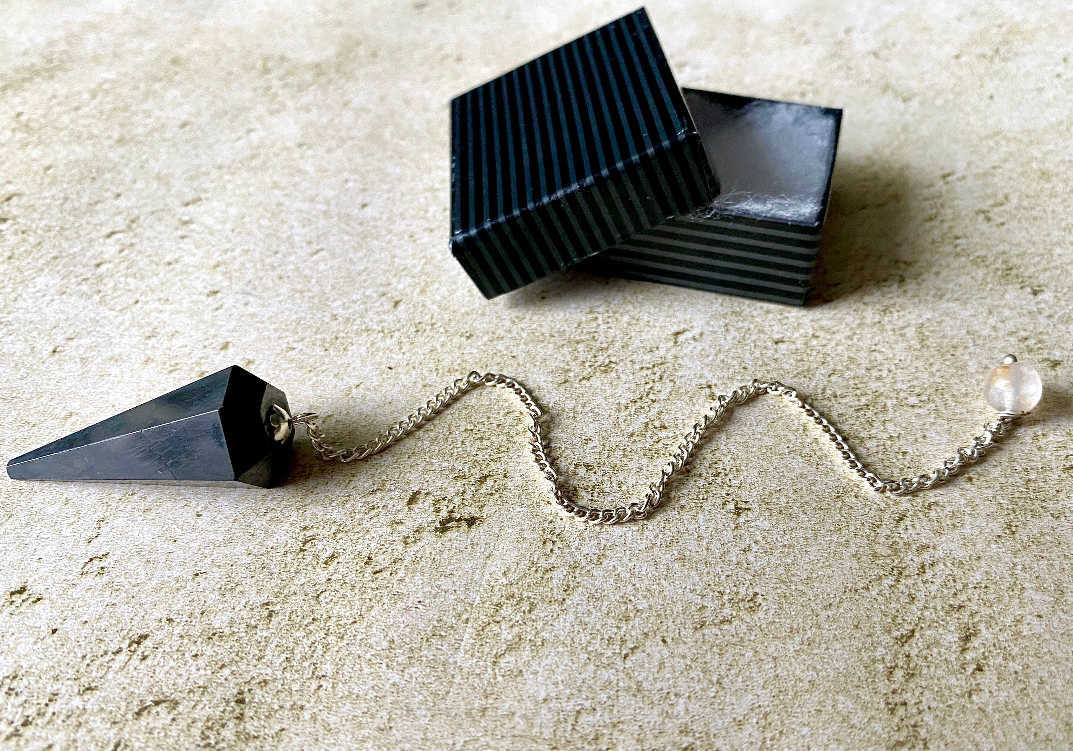 Shungite Pendulum - Divination Tool - New Age Realms
